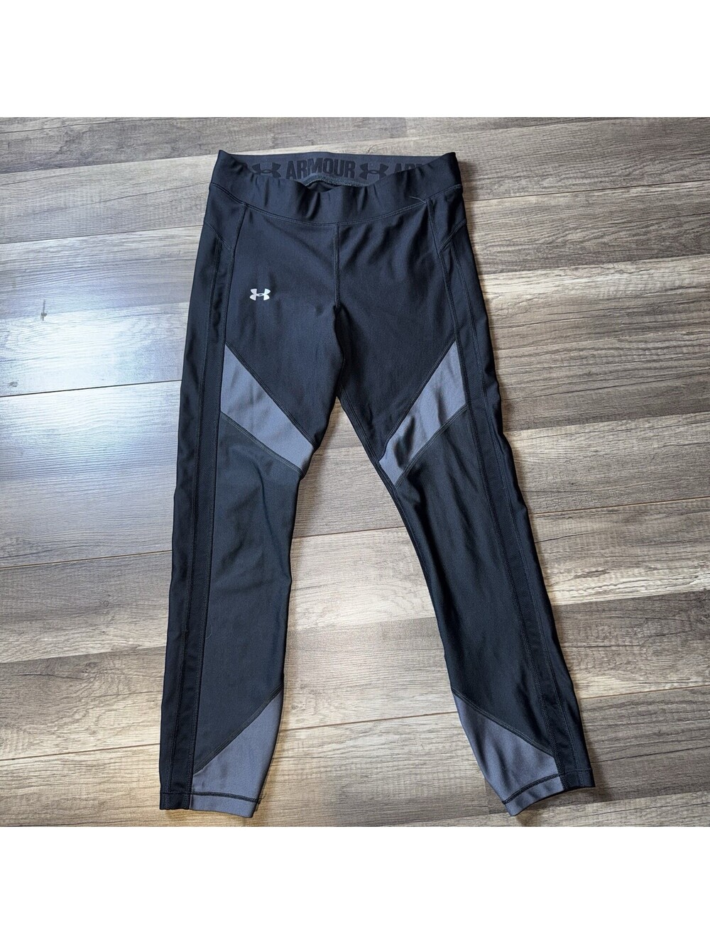 Under Armour HeatGear Color Blocked Ankle Crop Leggings Women’s Size Small